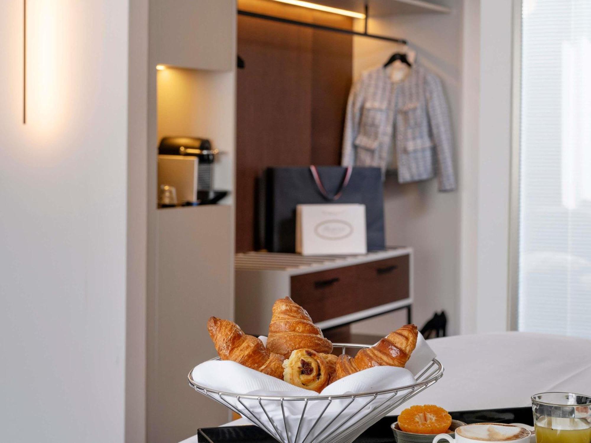 Le Louise Hotel Brussels - Mgallery Collection Saint-Gilles Esterno foto